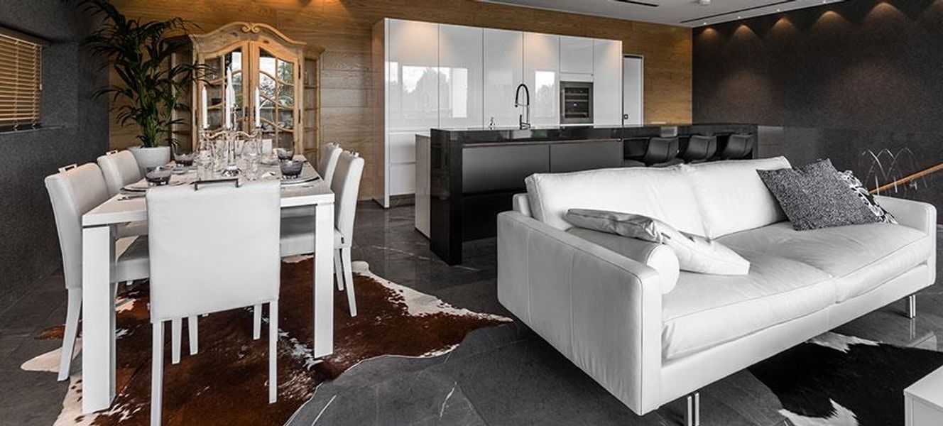 Lounge with fireplace - Marmoker Grafite
