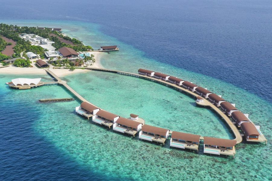 Westin Maldives Miriandhoo Resort