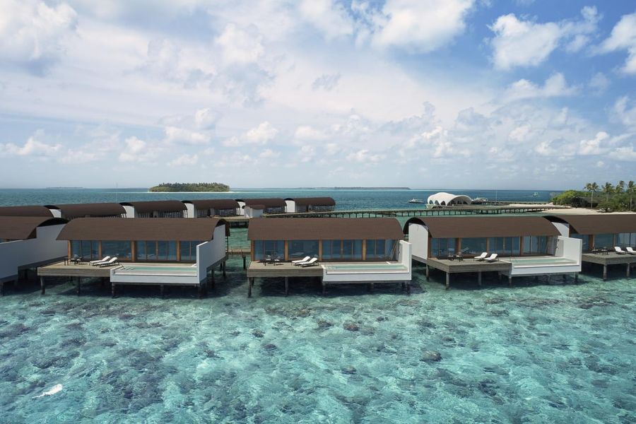 Westin Maldives Miriandhoo Resort