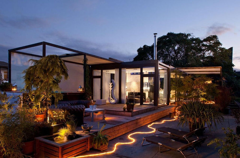 Rooftop space